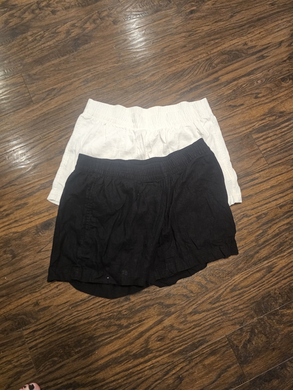 Old Navy Shorts Duo - Black & White
